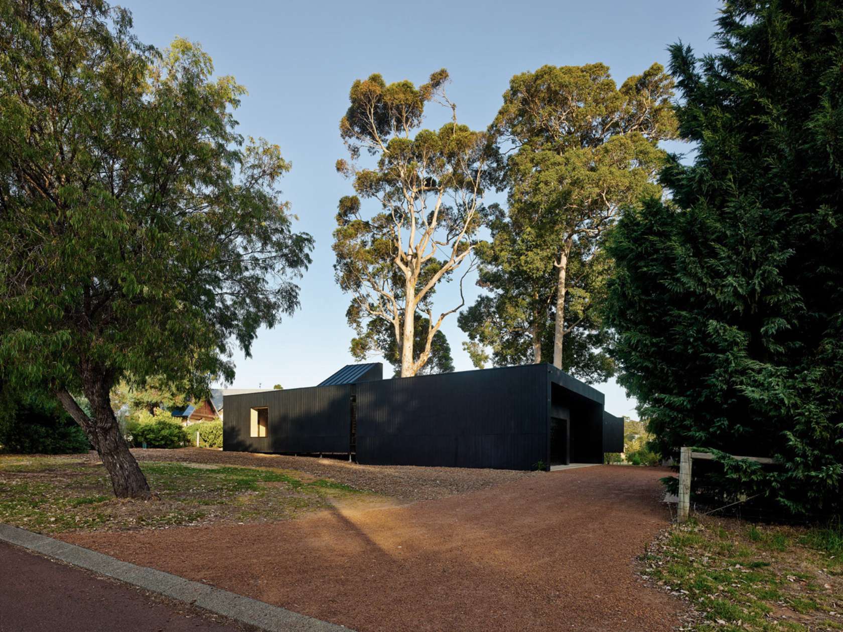 The Karri Loop House